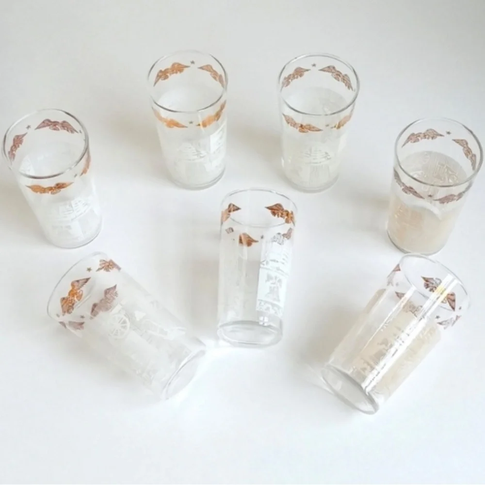 Set of 7 Mid Century-Modern Gold Eagle Colonial Vintage Drinking Glass Tumblers
